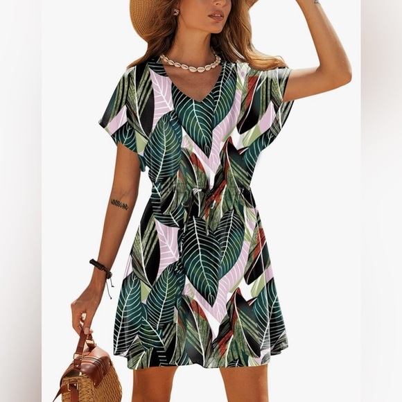 Women's Island Flower Cover Up and Bech Dress - Picture 2 of 6